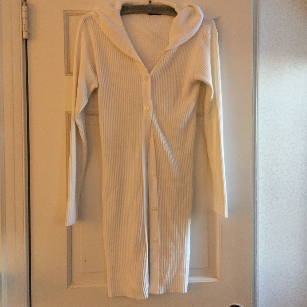 White duster sweater, size S